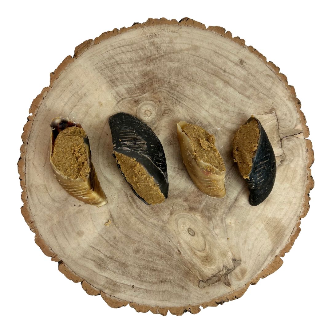 Cow Hoof filled with Peanut Butter flavouring