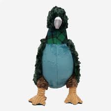 House of Paws Winter Pigeon